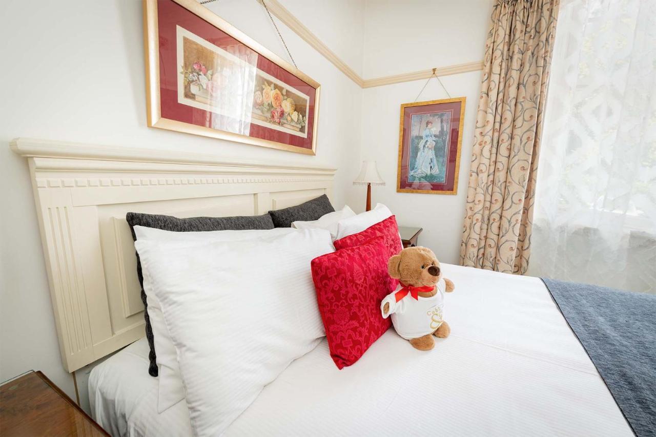 Cobb & Co Court Boutique Hotel 머지 외부 사진