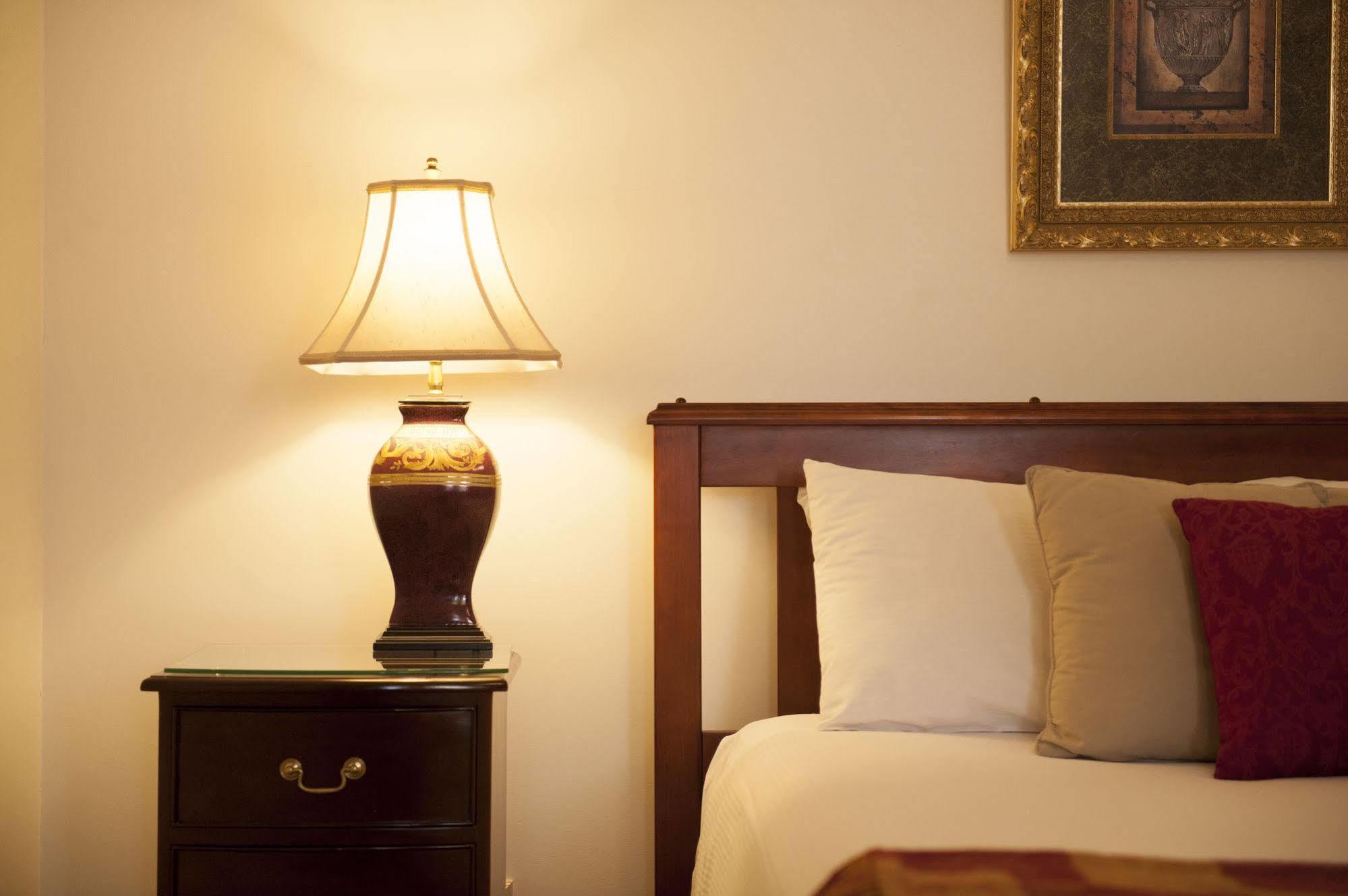 Cobb & Co Court Boutique Hotel 머지 외부 사진
