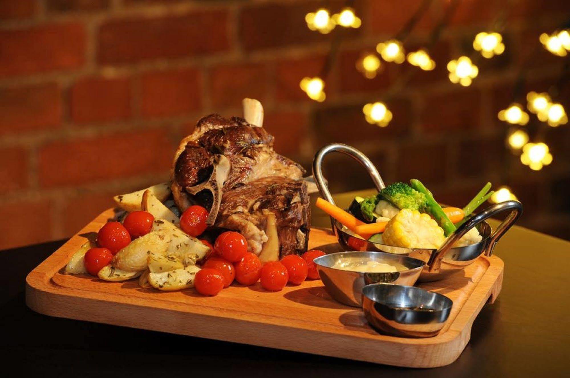 Cobb & Co Court Boutique Hotel 머지 외부 사진